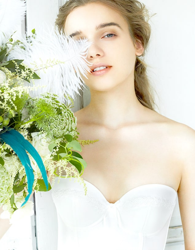 hugge bridalのサムネイル画像