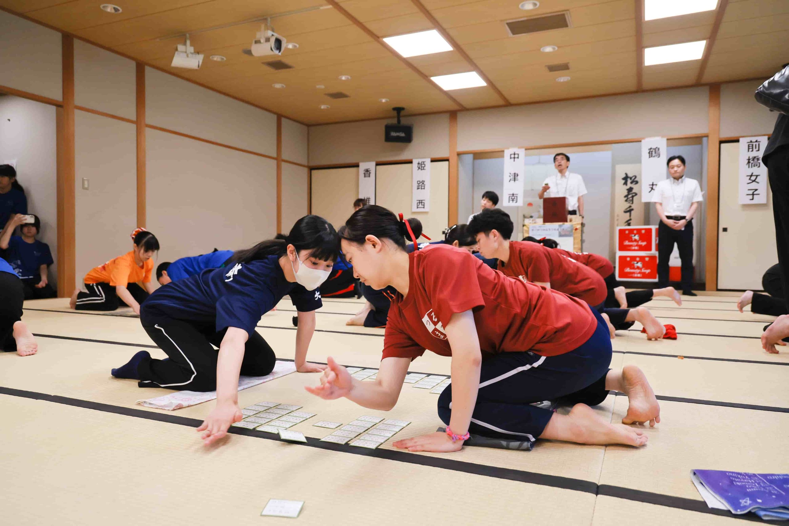 バストフラットインナー「Nstyle」が「小倉百人一首競技かるた 第48回全国高等学校選手権大会」に協賛いたします｜サムネイル