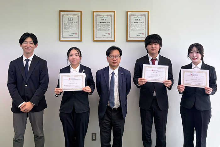 27卒内定式を行いました｜サムネイル